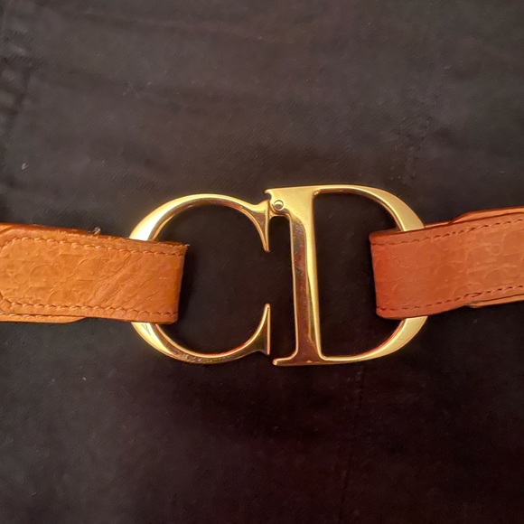 🔥🔥🔥 Christian Dior Logo Belt - Picture 3 of 8